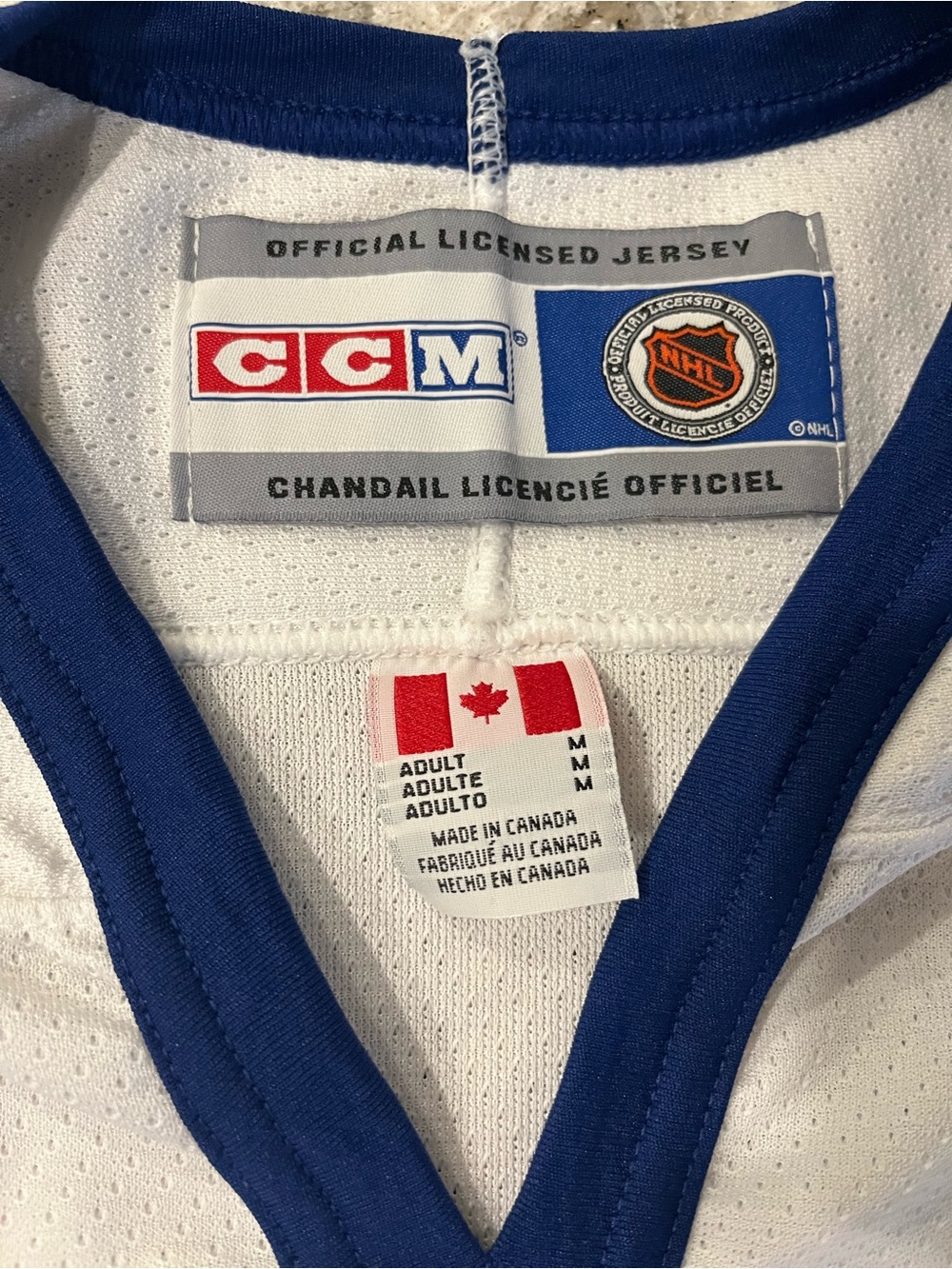 Vintage CCM White Toronto Maple Leafs Hockey Jersey - Picture 9 of 12